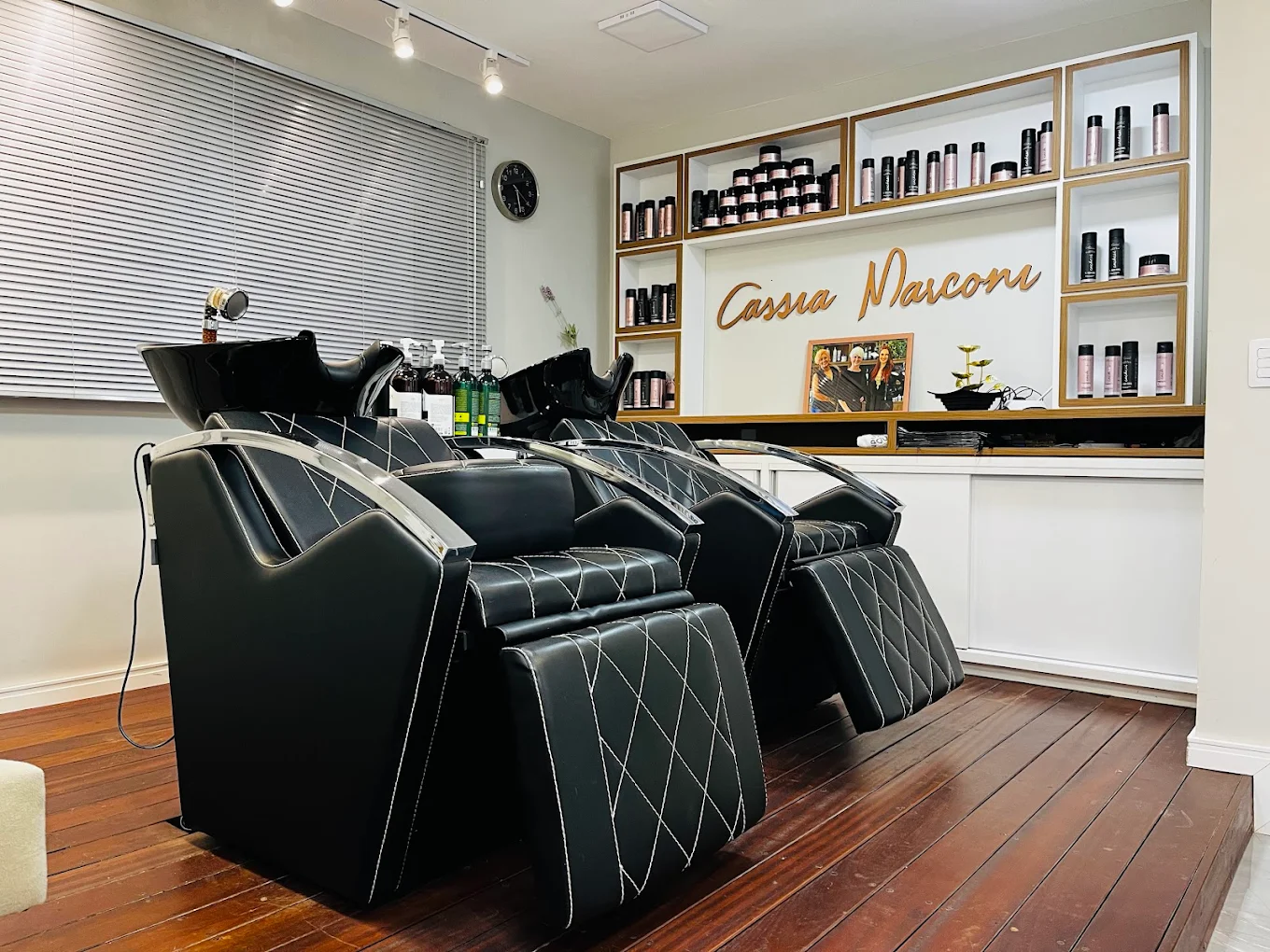 Salão de Beleza no Bacacheri Curitiba | Especialista em Cachos Salão de Beleza no Bacacheri Curitiba | Especialista em Cachos