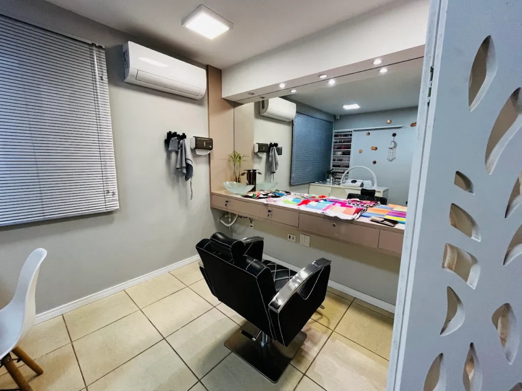 Espaço – Estúdio Cássia Marconi, Jardim Social, Curitiba - PR – foto 6